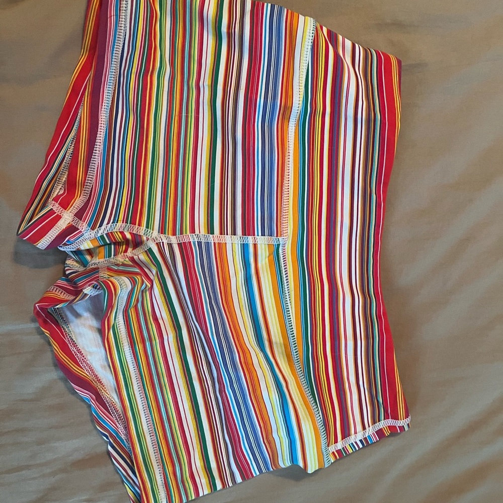 Athletic shorts